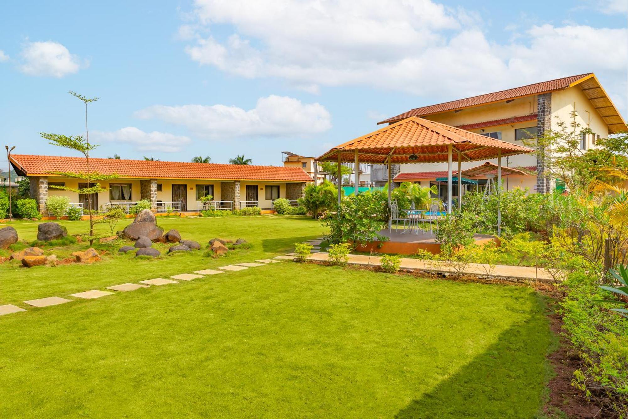Casa Amora Lonavala Exterior photo