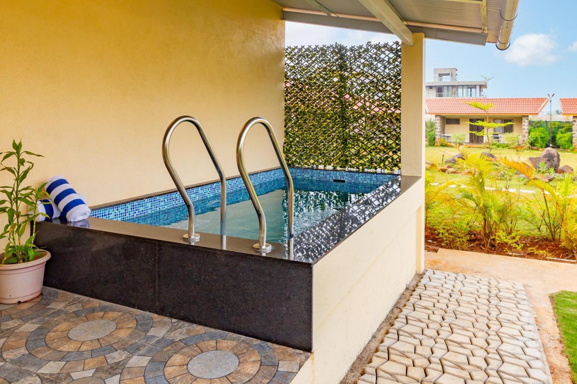 Casa Amora Lonavala Exterior photo