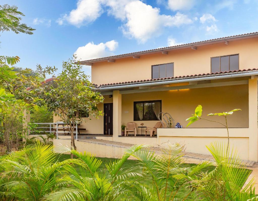 Casa Amora Lonavala Exterior photo